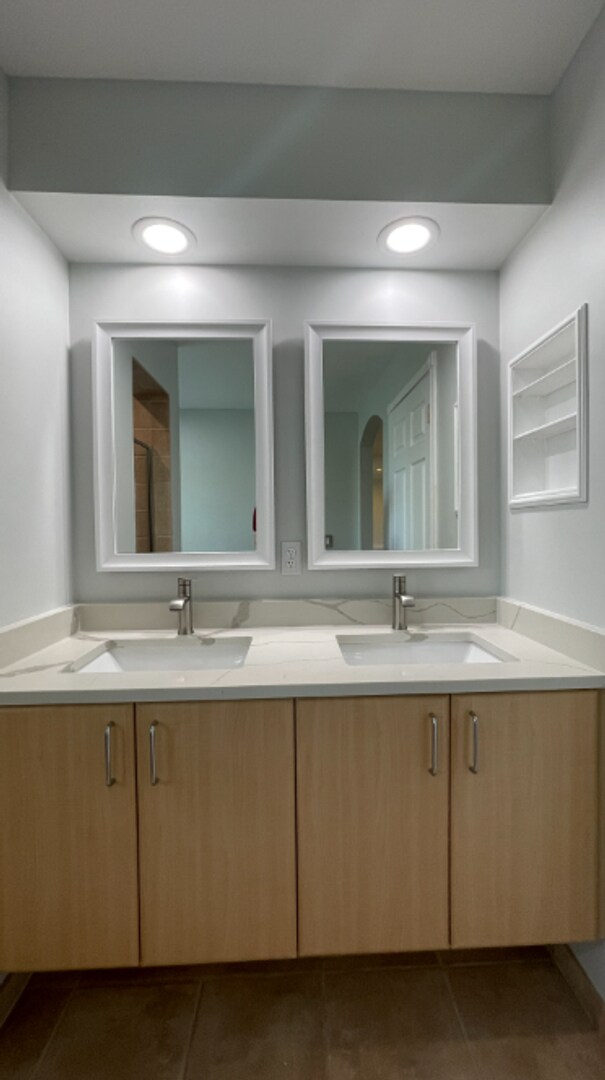 Building Photo - 4857 Victoria Cir