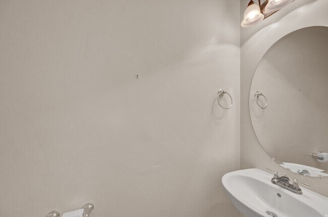 Building Photo - 13645 Mt Cortina Way