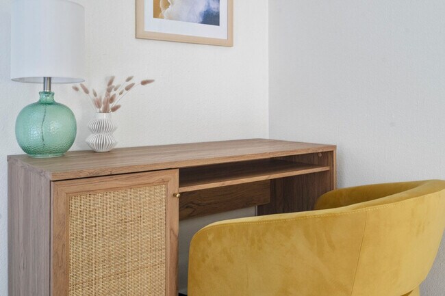 Building Photo - 8709 9th Ave NW