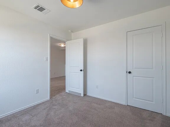 Building Photo - 9051 Navarro Vis