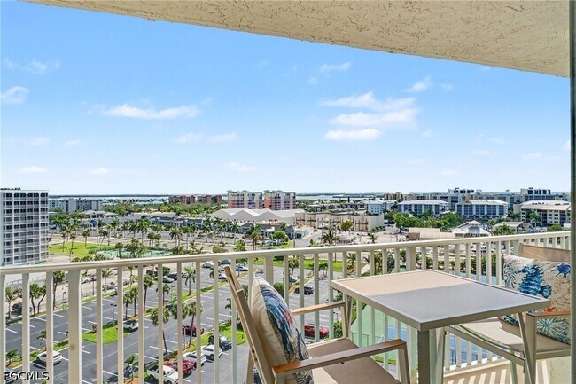 Building Photo - 7330 Estero Blvd