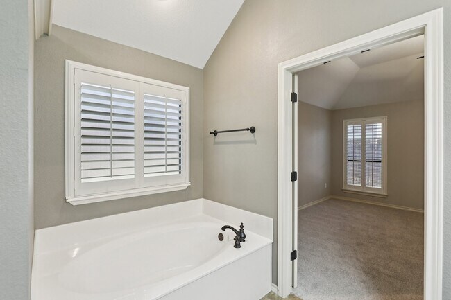 Building Photo - 7509 Bunker Ct