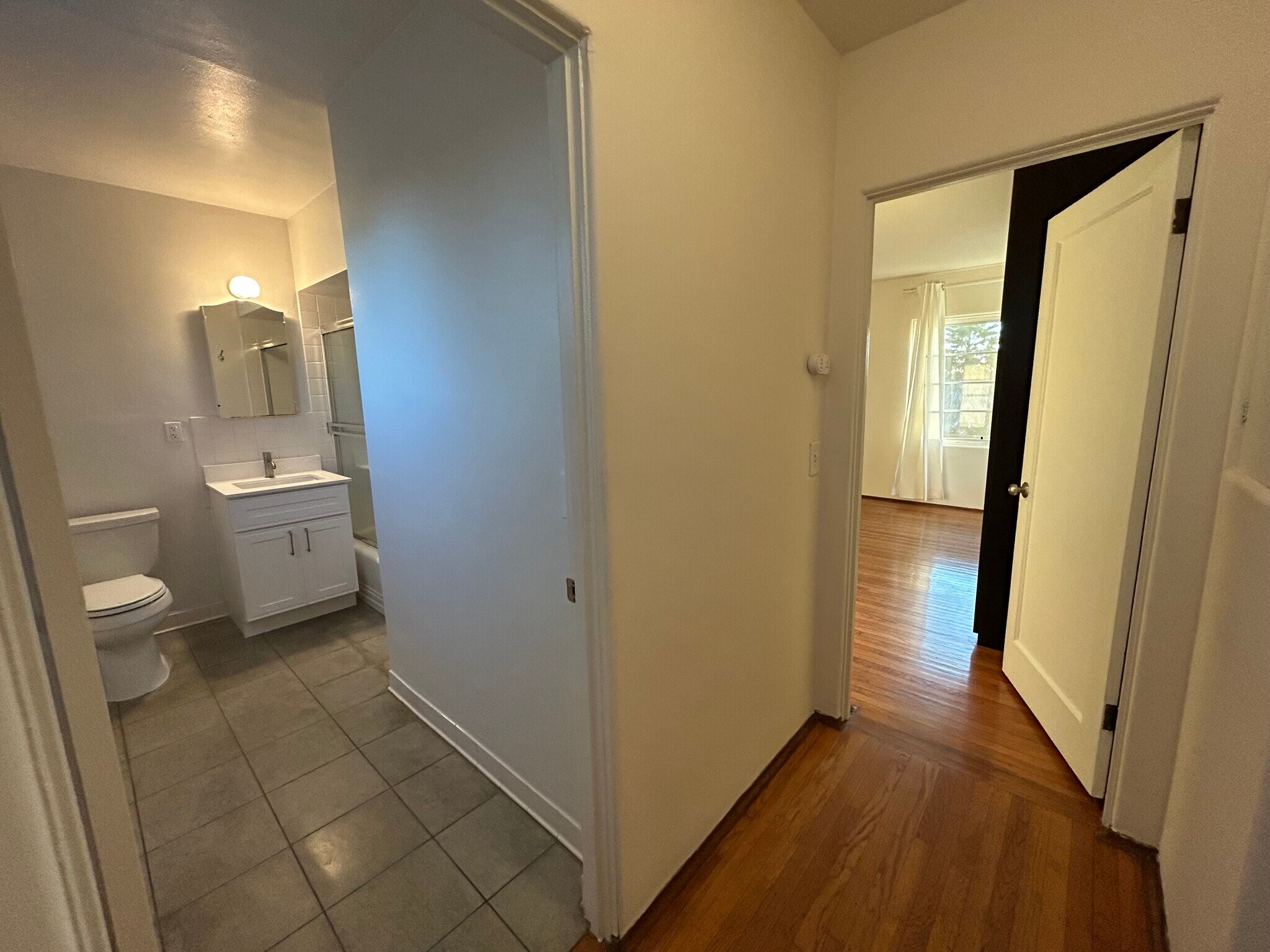 Hallway to bedroom and bathroom. - 1903 Sacramento St