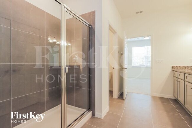 Building Photo - 142 Windsor Reserve Dr