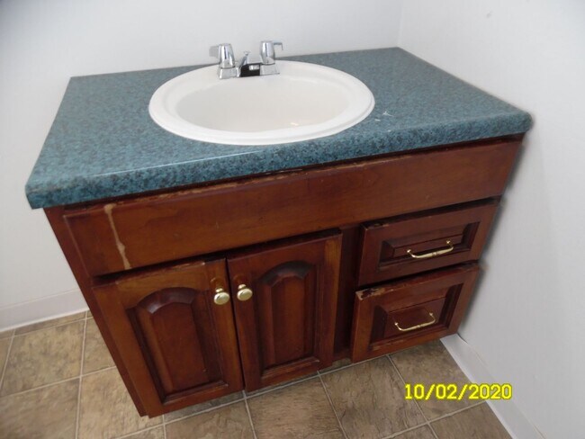 Building Photo - 153 W Taylor St