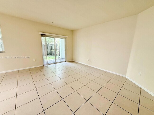 Building Photo - 8960 NW 97th Ave