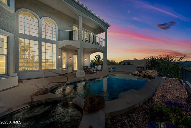 Building Photo - 15831 E Thistle Dr