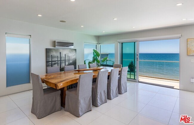 Building Photo - 26050 CA-1