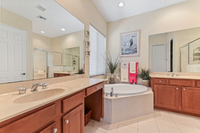 Building Photo - 9220 Short Chip Cir