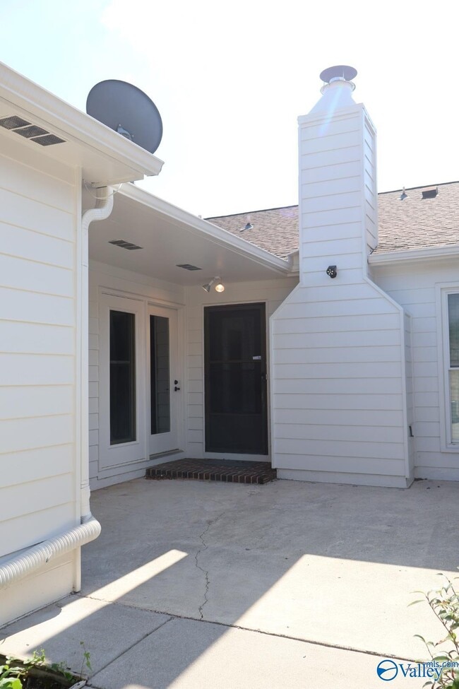 Building Photo - 6864 Steeplechase Dr NW
