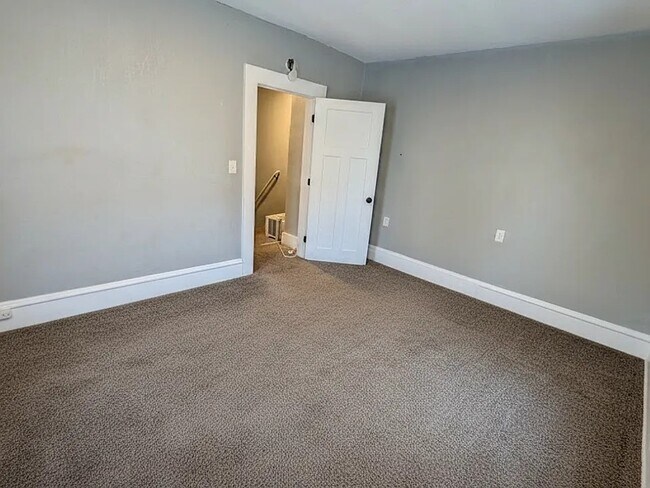 Building Photo - 3003 N Morgan Ave