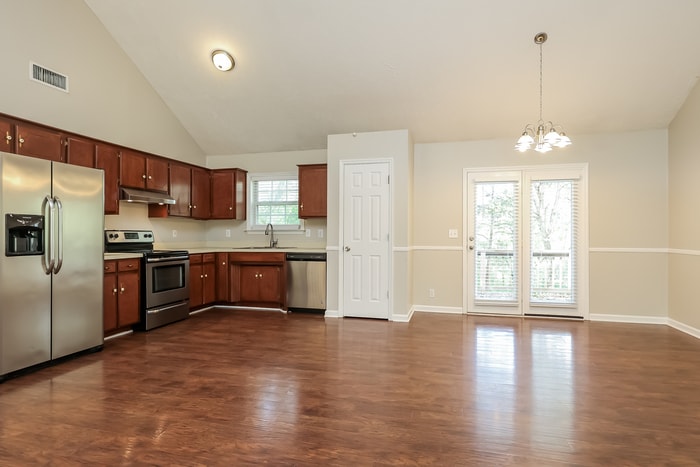 Building Photo - 309 Timberglen Dr