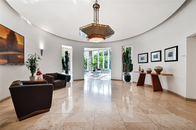 Building Photo - 3600 SW 26th St
