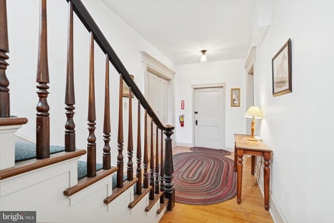 Building Photo - 1138 E Schuylkill Rd