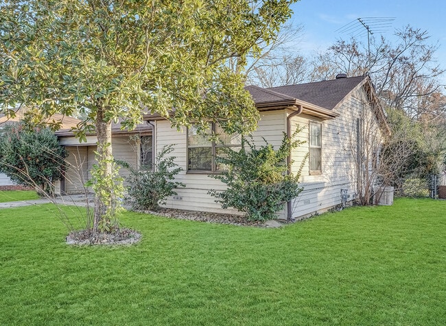 Building Photo - 4212 Elizabeth St