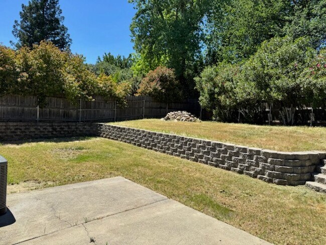 Building Photo - 540 Vansicklen Way
