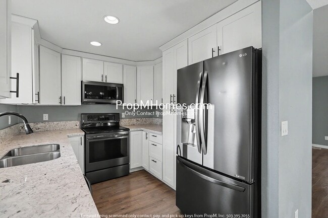 Building Photo - Beautifully Updated Four Bedroom Bethany Home!