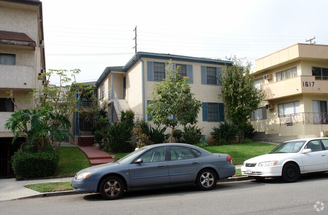 Primary Photo - 1621 Glendon Ave