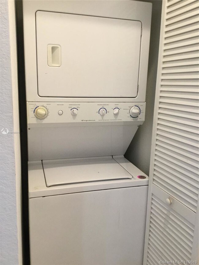 Building Photo - 3385 Merrick Ct