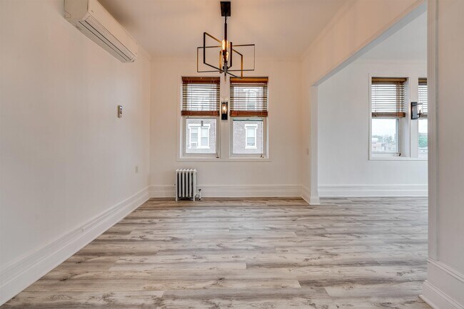 Building Photo - 103 Westover Pl