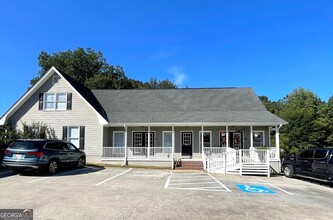 Building Photo - 50 Fairfield Rd