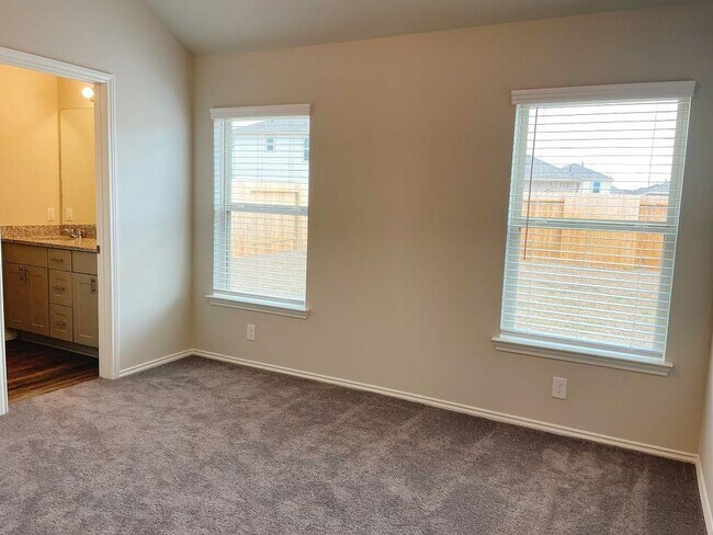 Building Photo - 23326 Briarstone Harbor Trail