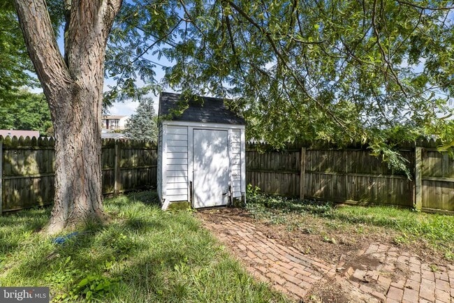 Building Photo - 1317 Cedarwood Dr