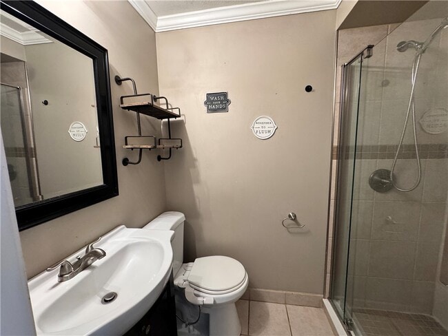 Building Photo - 496 Pebbleview Dr