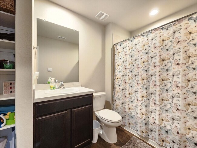 Building Photo - 13912 Great Pnes Ct