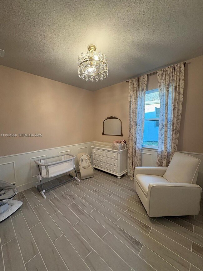 Building Photo - 5020-5124 124th Ave E