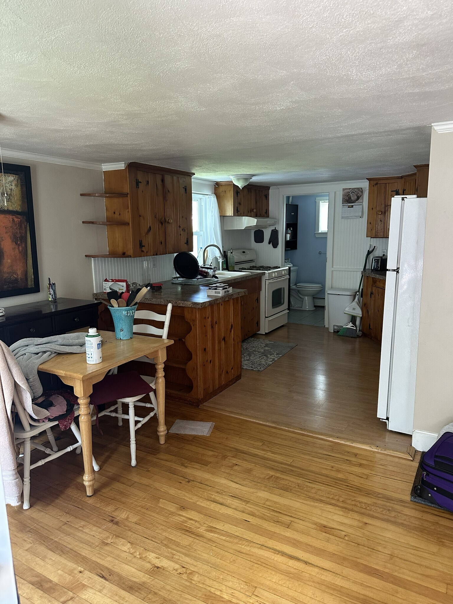 Kitchen - 762 Salem St