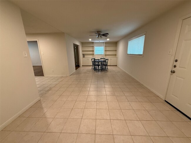 Building Photo - 2310 Pecos St