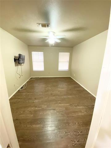 Building Photo - 1202 Stone Creek Dr