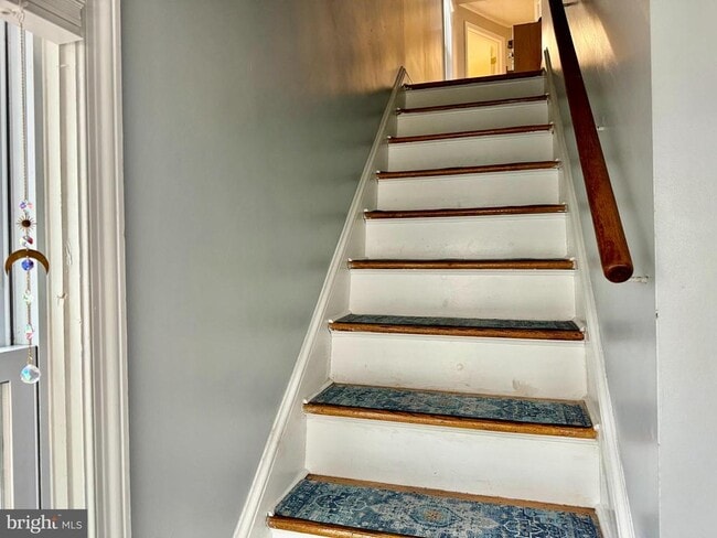 Building Photo - 4427 Terrace Ave