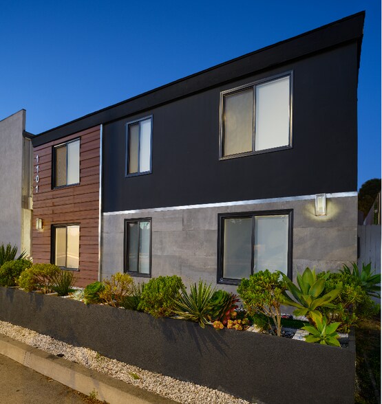 Building Photo - 1101 N Flower St