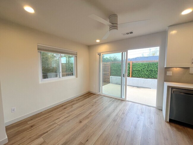 Building Photo - Modernized, 3BD/2BA House in Leucadia: Minutes to Beach, Town, YMCA!