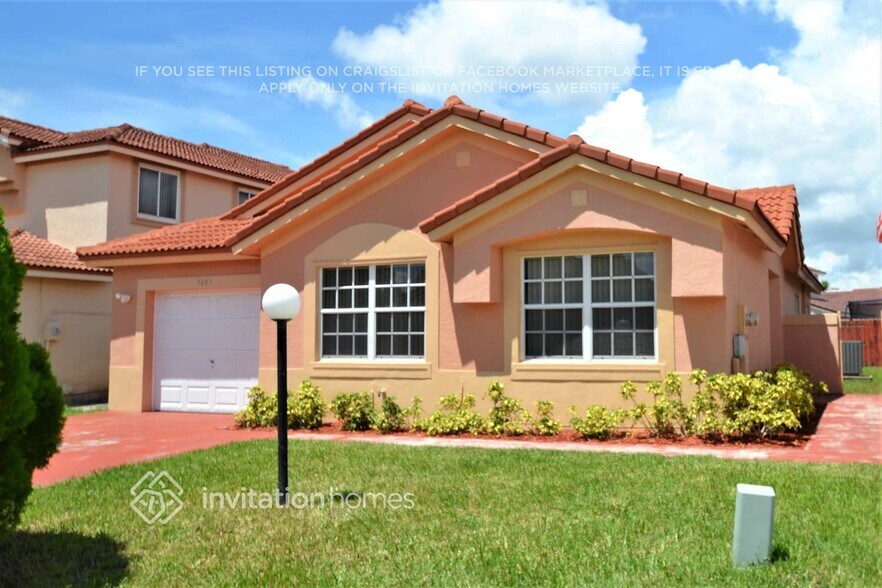 Primary Photo - 5487 NW 186th St