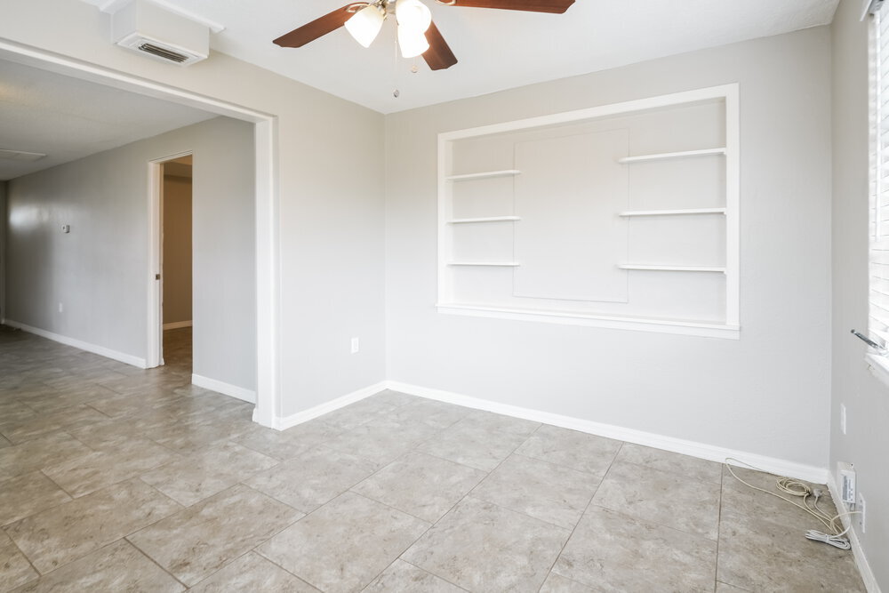 Building Photo - 4024 Cranbrook Pl