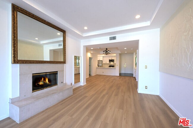 Building Photo - 234 S Gale Dr
