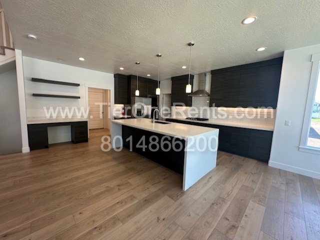 Building Photo - This property offers a NO DEPOSIT option a...