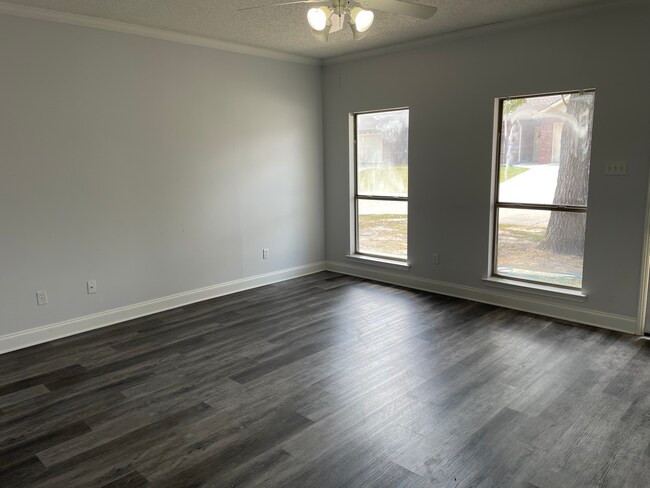 Building Photo - 1256 Kapalama Way