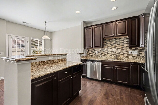 Building Photo - 7322 Copper Beech Trce