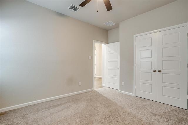 Building Photo - 10633 Enchanted Rock Wy