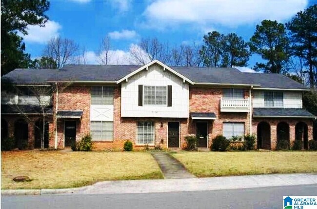 Primary Photo - 2136 Lynngate Dr