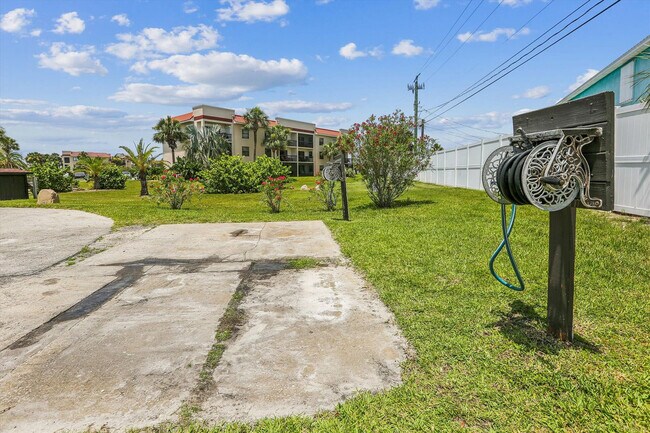 Building Photo - 95 Dondanville Rd