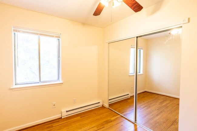 Building Photo - 223 Stribling Ave