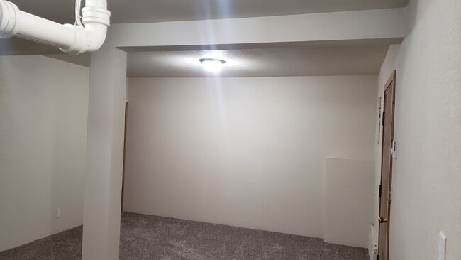 Building Photo - 74432 Wortman Rd
