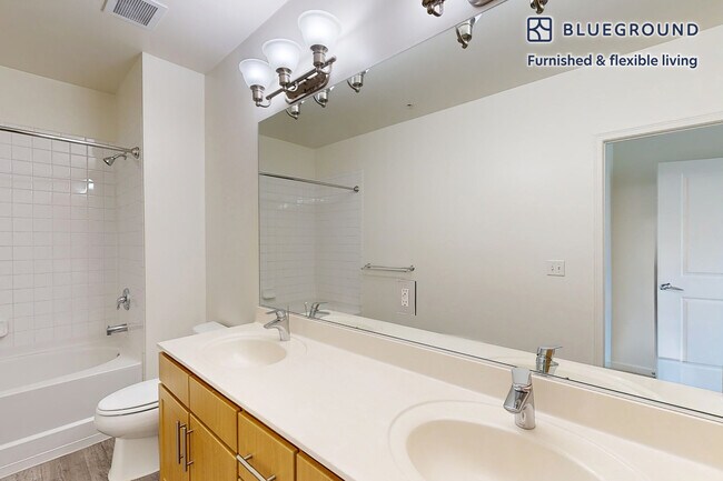 Building Photo - 80 North Centre Ave-SI FL1-ID1865A