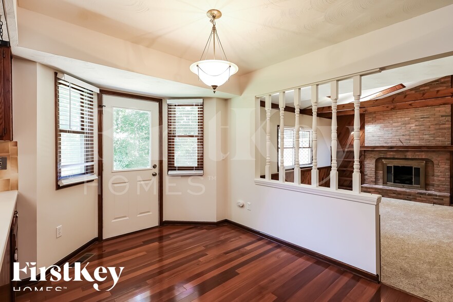 Building Photo - 581 Brightstone Dr