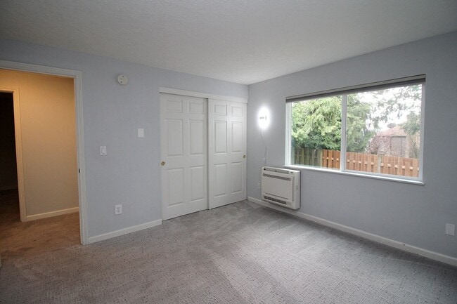 Building Photo - 3896 Botticelli St